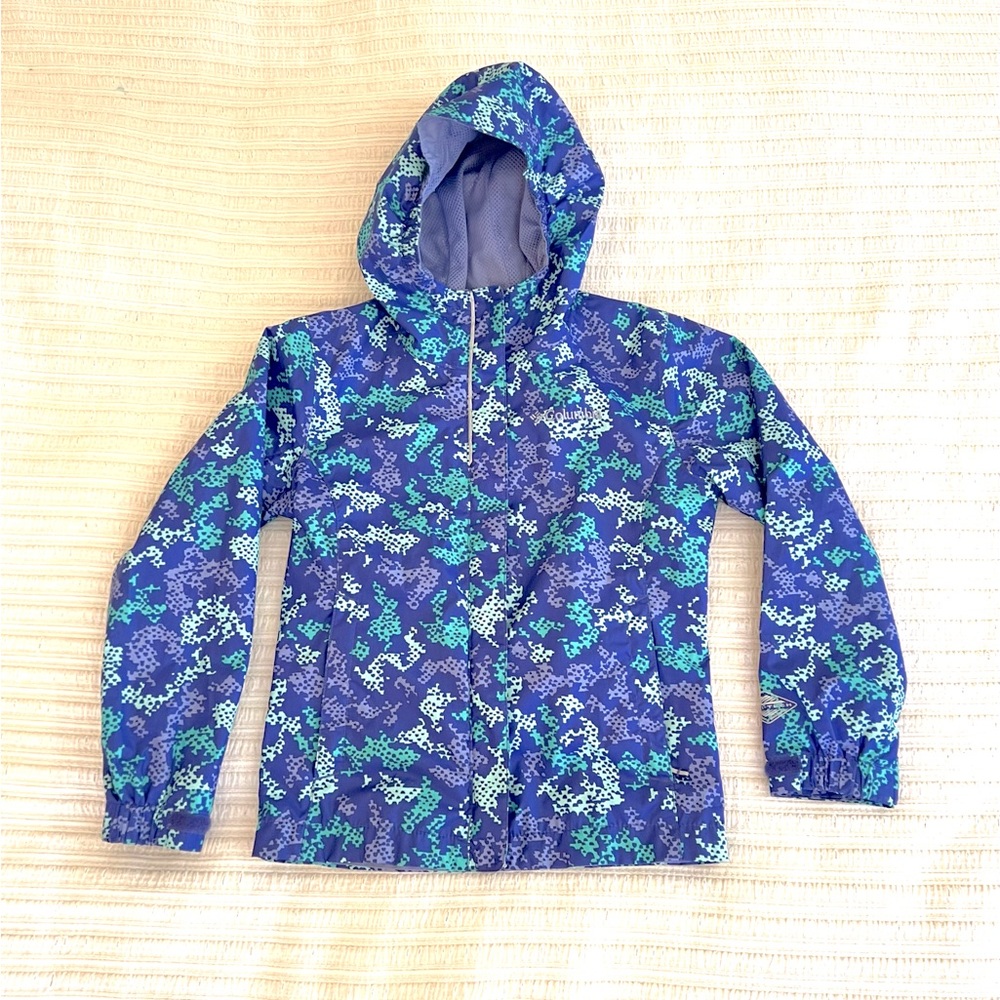 Columbia Raincoat. XS Blue & Green. With Zipper & Velcro w/zipper pockets